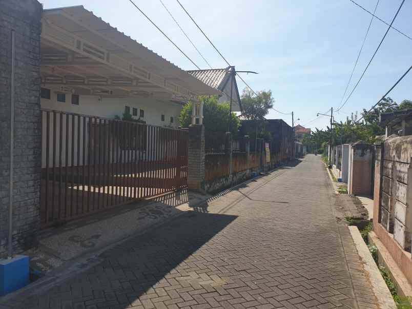 dijual rumah jalan anjasmoro pasuruan
