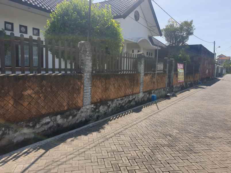 dijual rumah jalan anjasmoro pasuruan