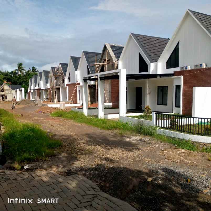 dijual rumah jalan cibunar raya desa