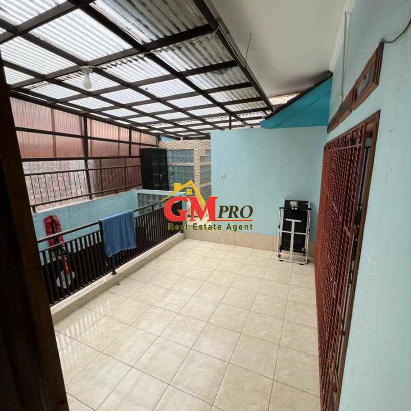 dijual rumah jalan cijerokaso