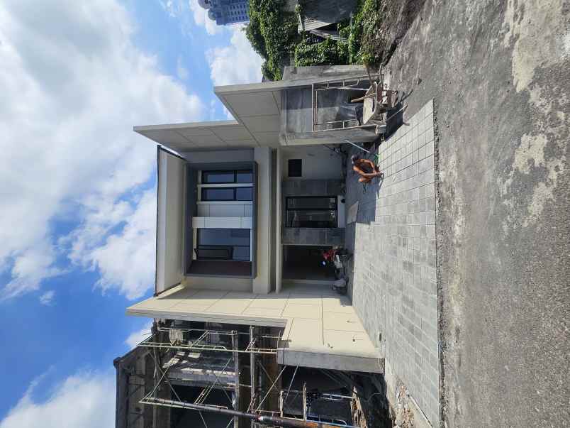 dijual rumah jalan darmo permai selatan