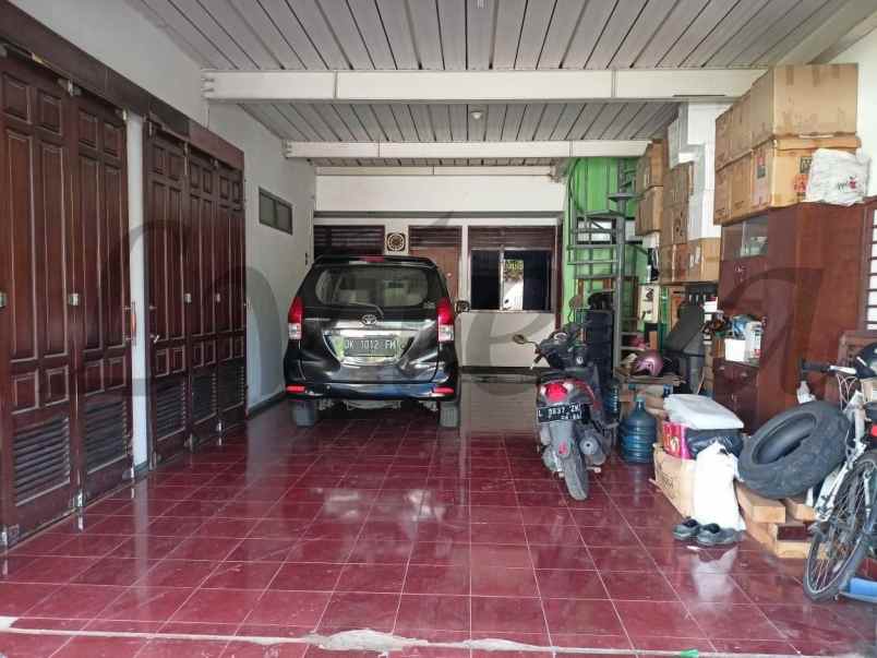 dijual rumah jalan jayagiri