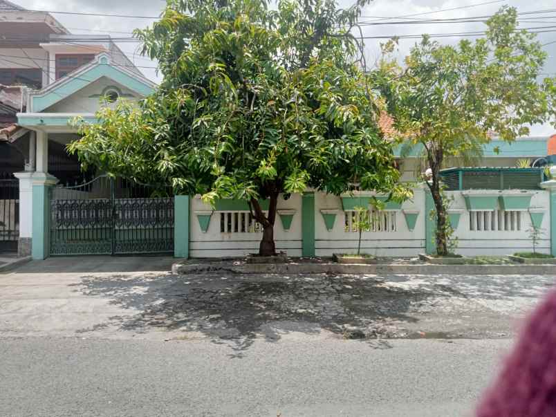 dijual rumah jalan jemursari surabaya