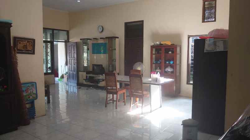 dijual rumah jalan jongke sendangadi