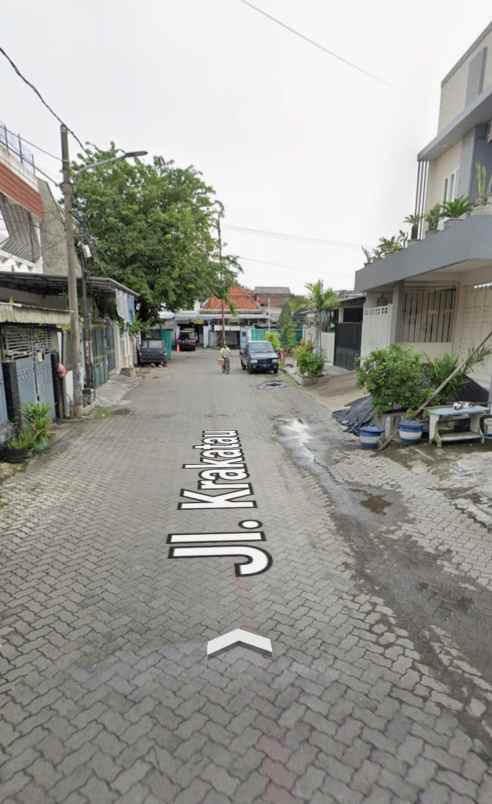 dijual rumah jalan krakatau