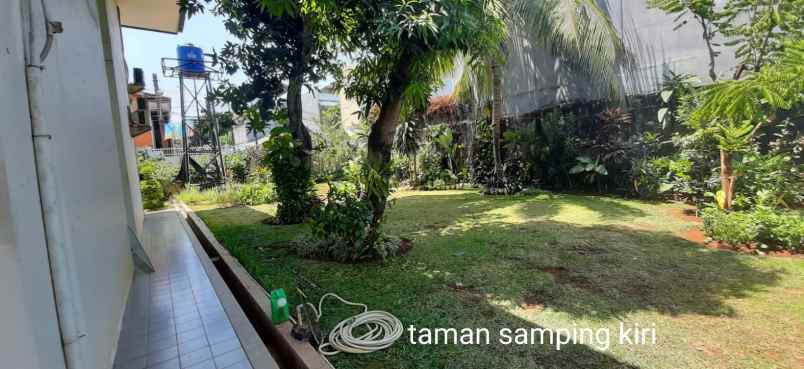 dijual rumah jalan mampang prapatan