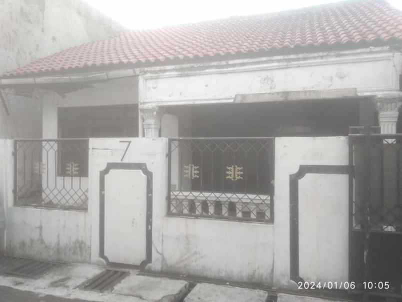 dijual rumah jalan melati