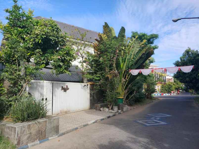 dijual rumah jalan puri surya jaya sidoarjo