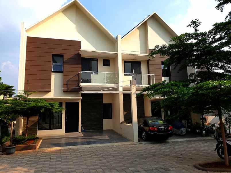 dijual rumah jalan radar auri cimanggis