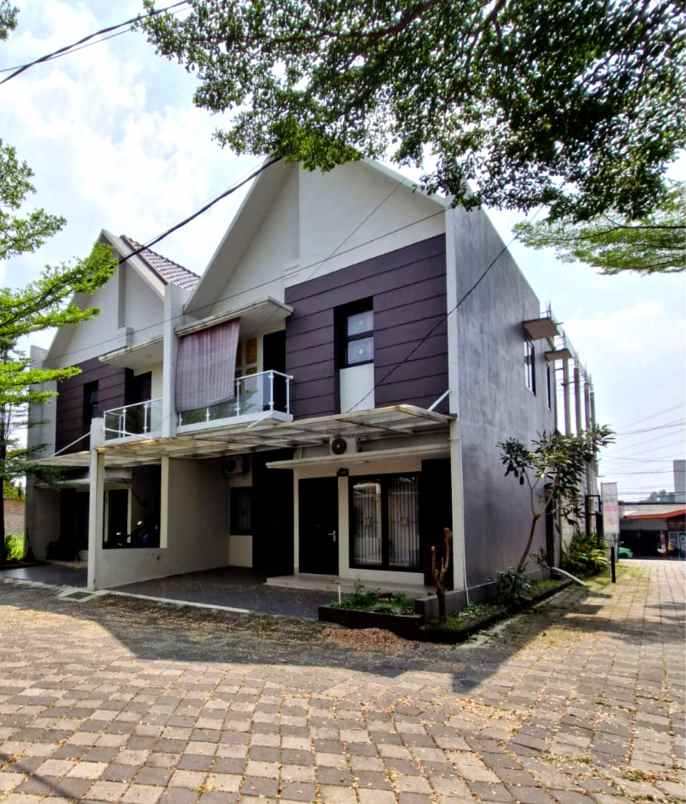 dijual rumah jalan radar auri cimanggis