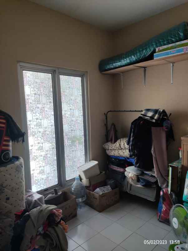 dijual rumah jalan raya serpong cisauk bsd