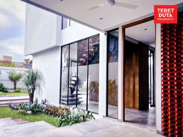 dijual rumah jati padang