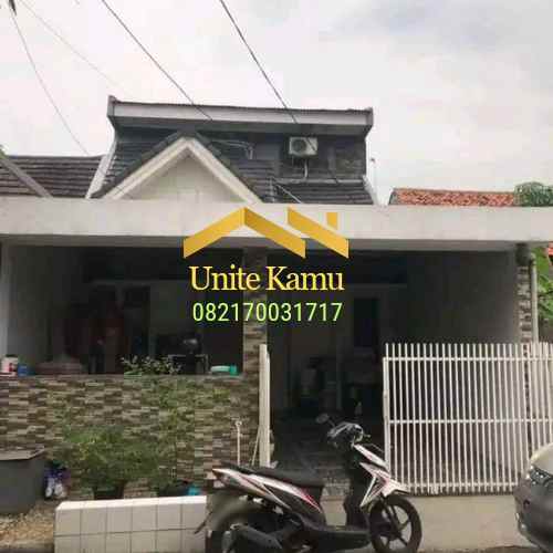 dijual rumah jelupang serpong