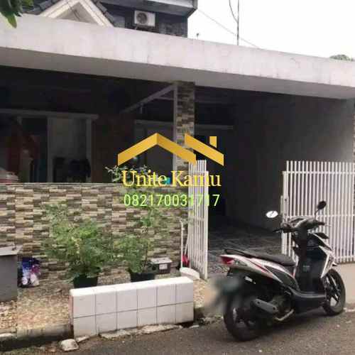 dijual rumah jelupang serpong