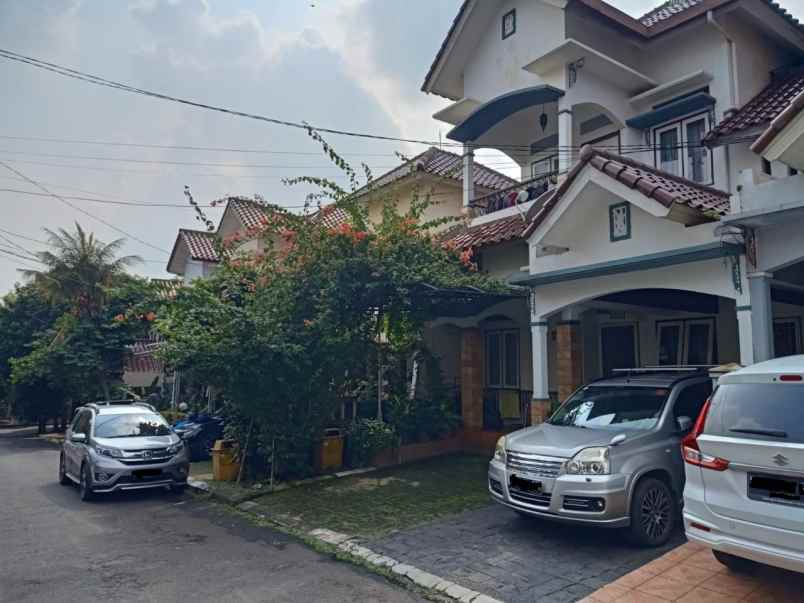 dijual rumah jk173