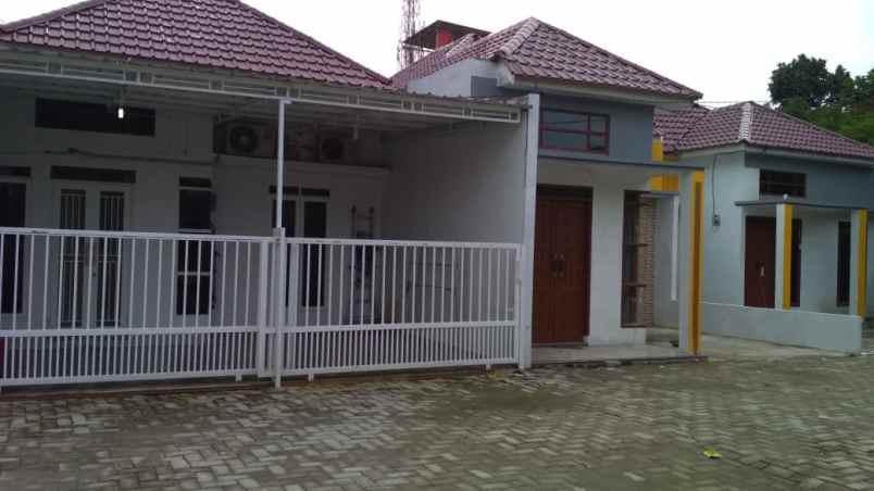 dijual rumah jl abadi ringroad sunggal