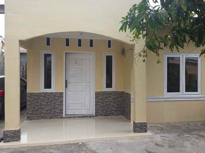 dijual rumah jl air hitam