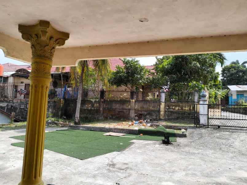 dijual rumah jl bambu kuning