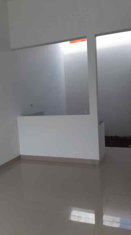 dijual rumah jl ciganitri bojongsoang