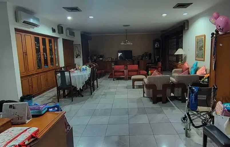 dijual rumah jl cikatomas rawa barat