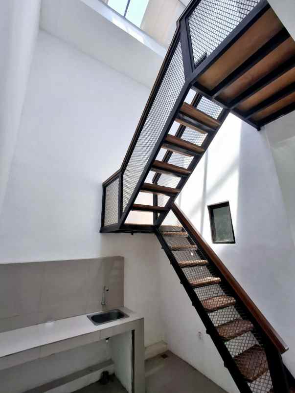 dijual rumah jl cilengkrang bandung