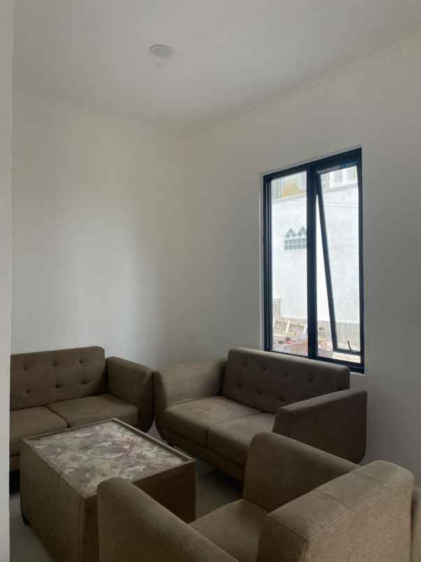 dijual rumah jl cilengkrang bandung