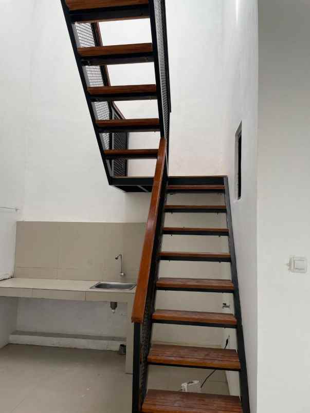 dijual rumah jl cilengkrang bandung