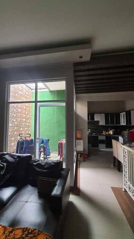 dijual rumah jl gading raya pondok