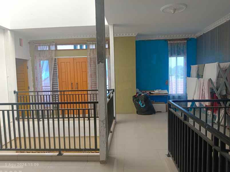 dijual rumah jl garuda sakti km 3