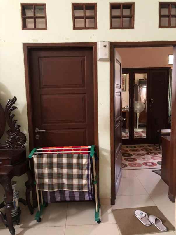 dijual rumah jl h samali pasar minggu