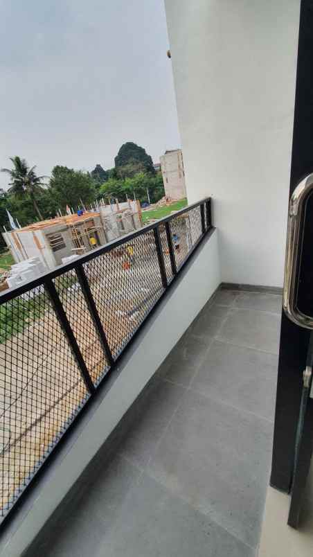 dijual rumah jl hergamanah iv gunung