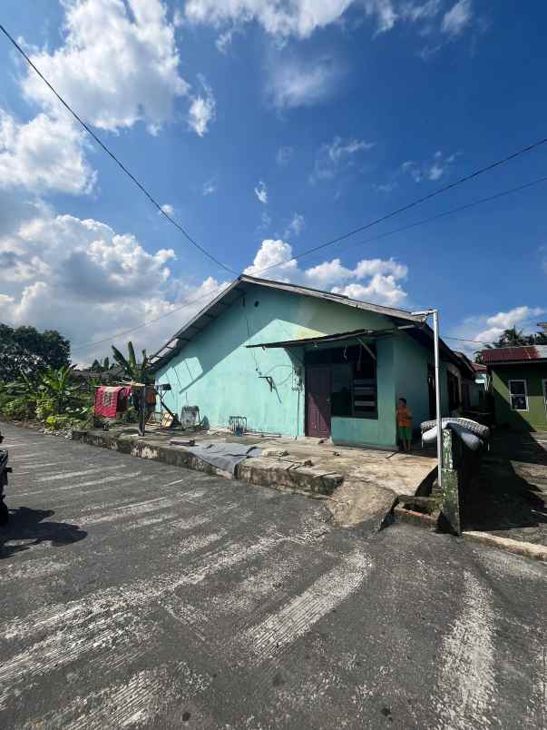 dijual rumah jl inpres