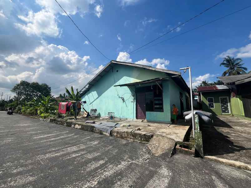 dijual rumah jl inpres