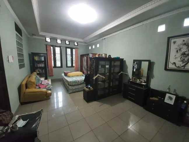 dijual rumah jl jagakarsa raya