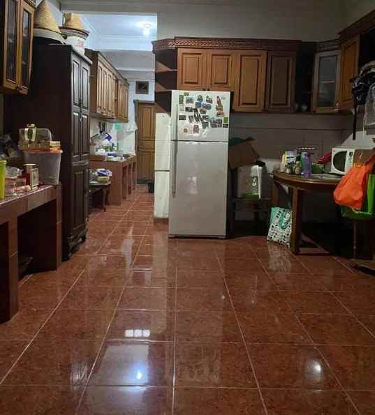 dijual rumah jl jagakarsa raya