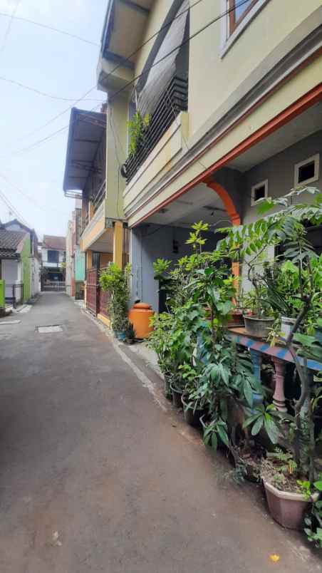 dijual rumah jl jakarta antapani bandung