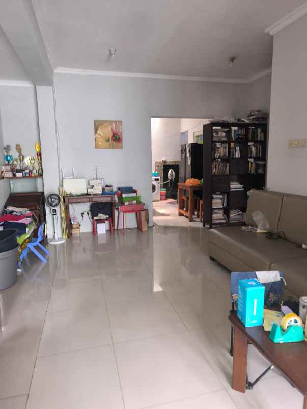 dijual rumah jl jatibening bekasi kota