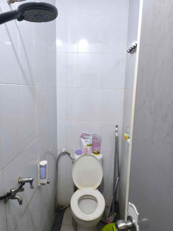 dijual rumah jl jatibening bekasi kota