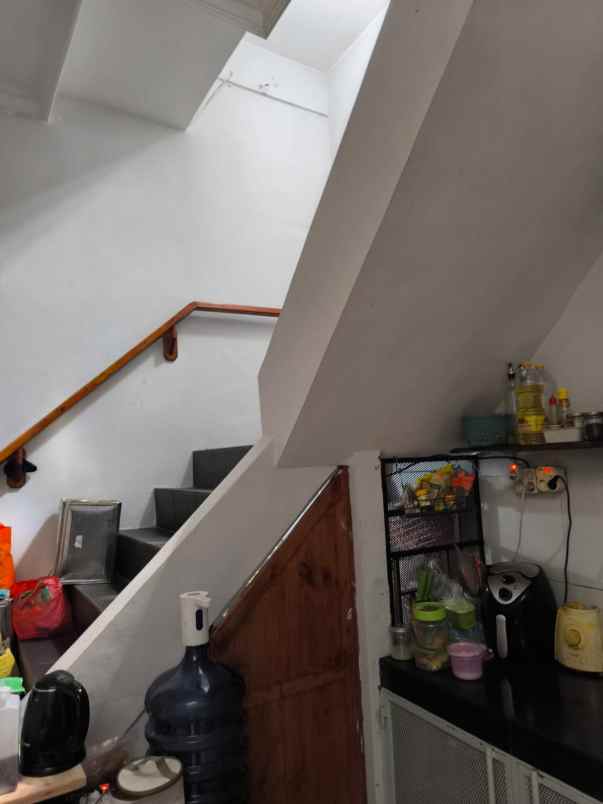 dijual rumah jl jatibening bekasi kota