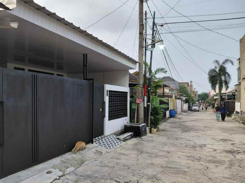 dijual rumah jl jatimakmur pondok gede