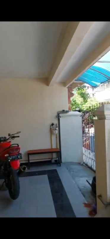 dijual rumah jl jawa gkb gresik