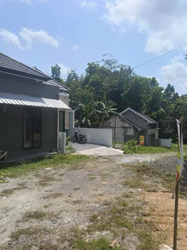 dijual rumah jl jogja wates km 10