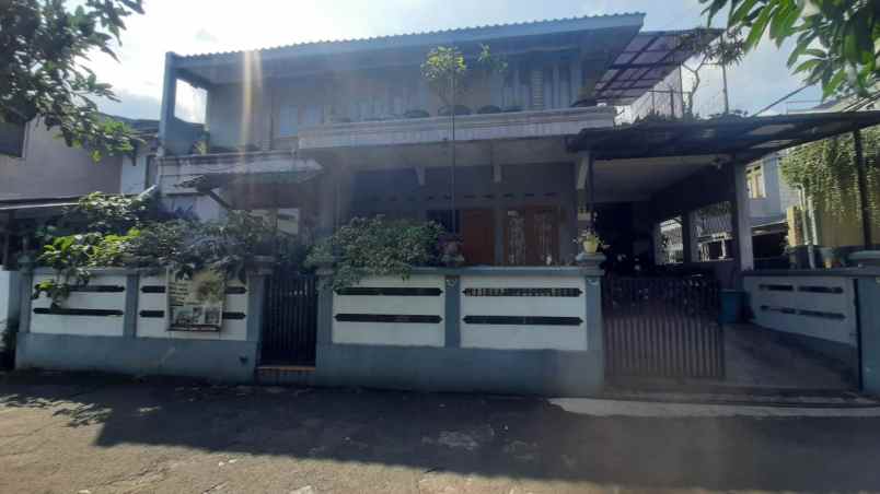 dijual rumah jl kalijati antapani bandung