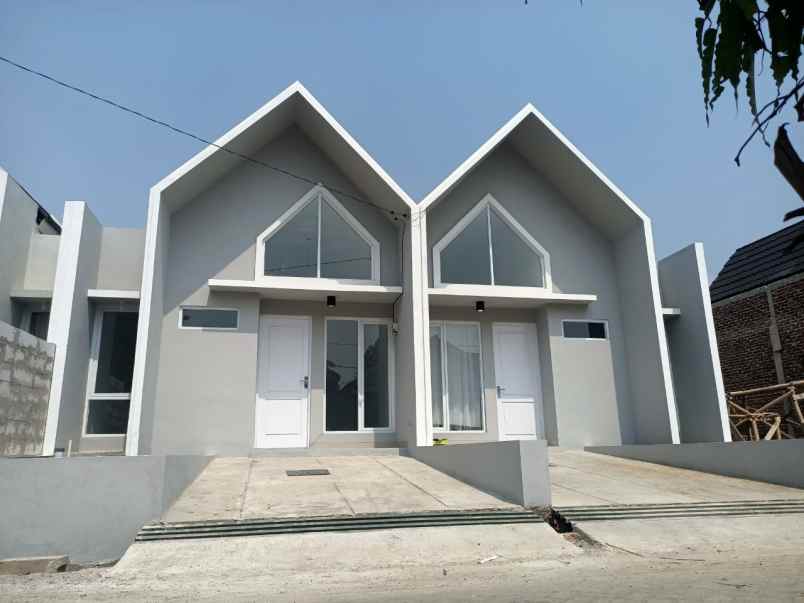 dijual rumah jl kepuh