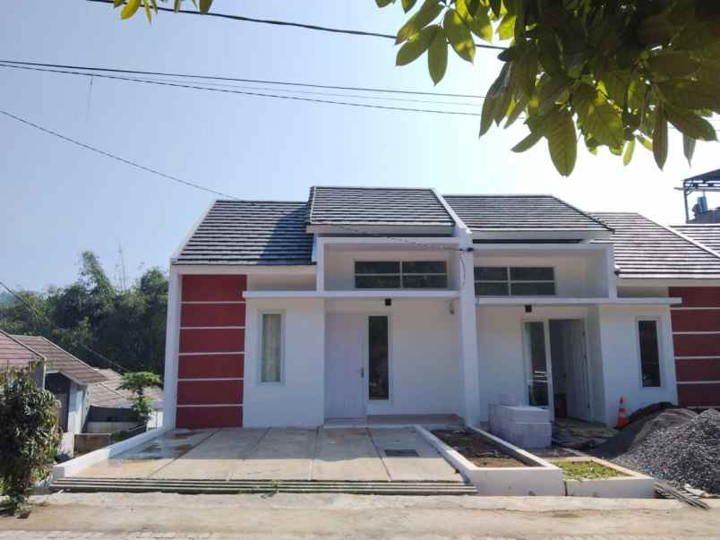 dijual rumah jl kepuh