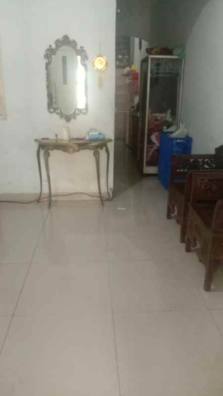 dijual rumah jl keselamatanmanggarai