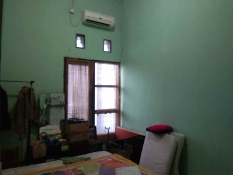 dijual rumah jl kp mampang kec pancoran