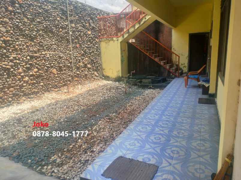 dijual rumah jl kramat