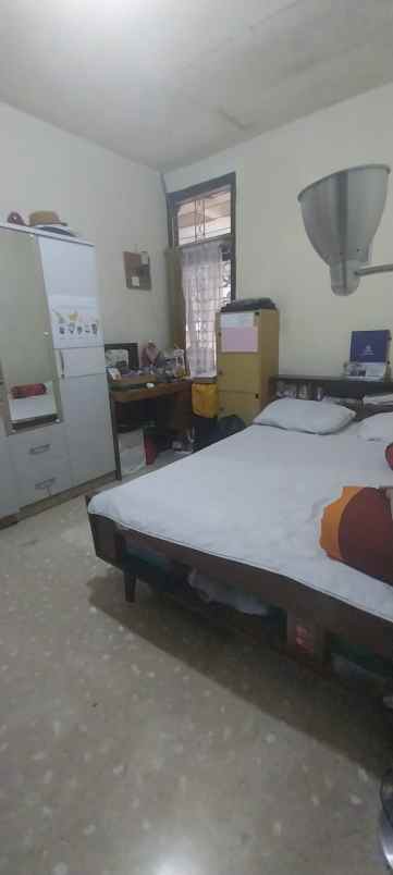 dijual rumah jl leuwi anyar vii