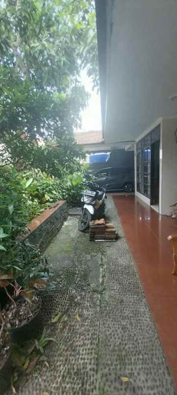 dijual rumah jl leuwi anyar vii